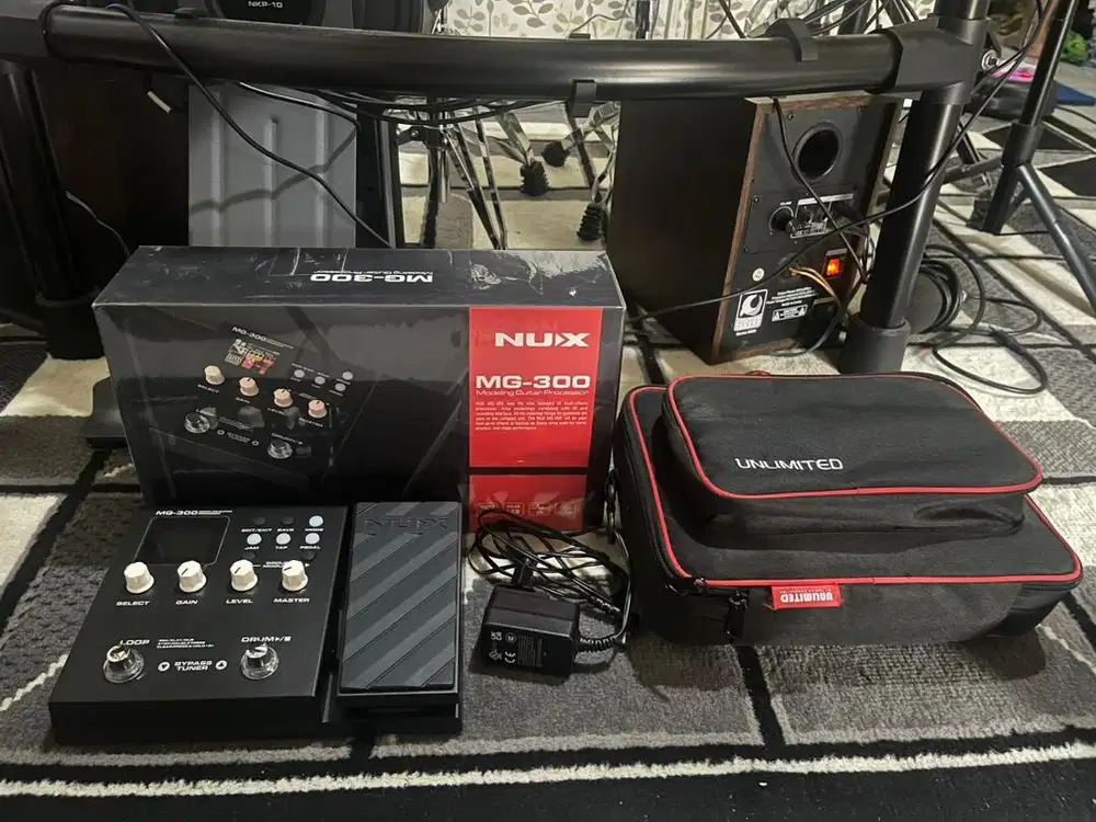 Efek Gitar NUX MG 300 Free Gigbag