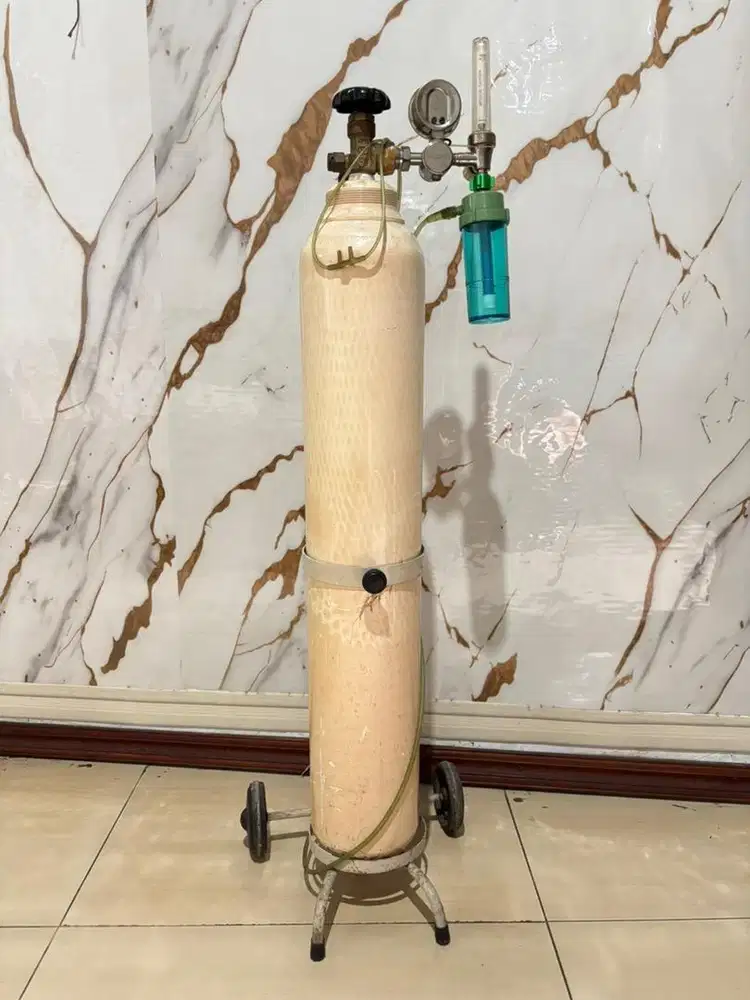 Tabung oksigen besar