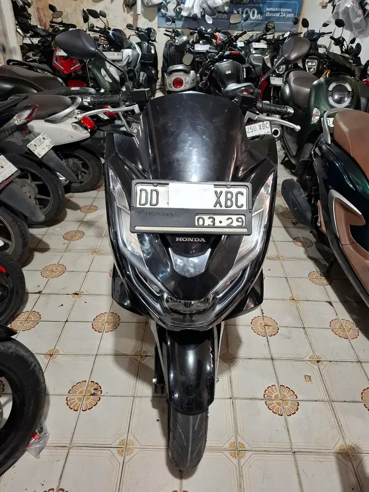 Honda Pcx 160cc 2024 Hitam