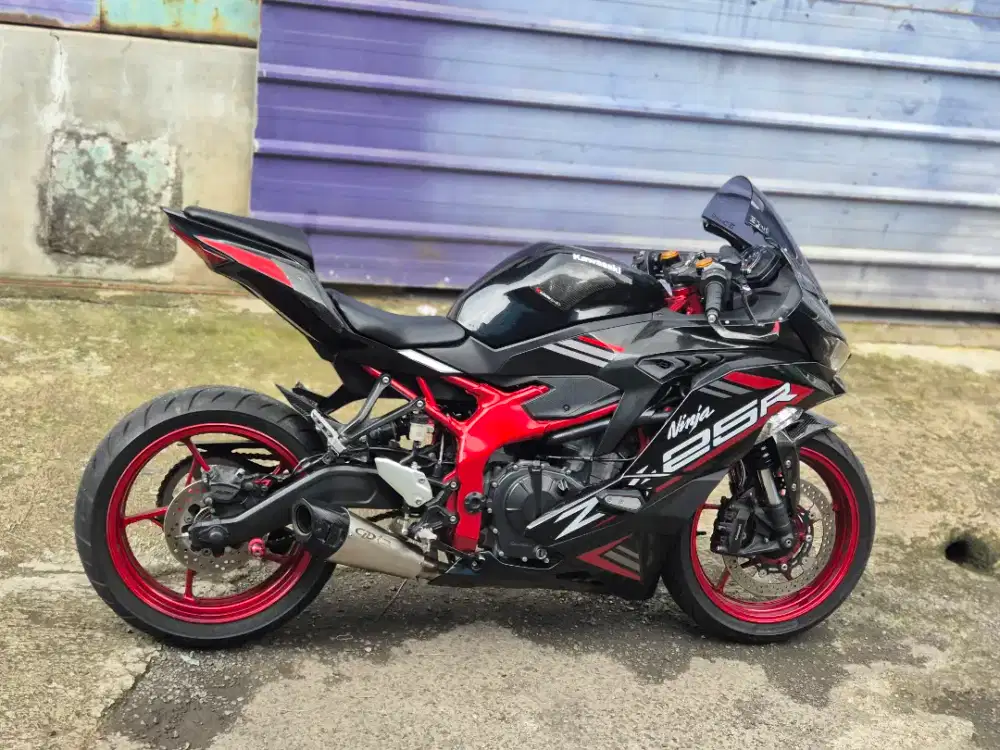 Kawasaki zx25r Abs qs km rendah 8 rb
