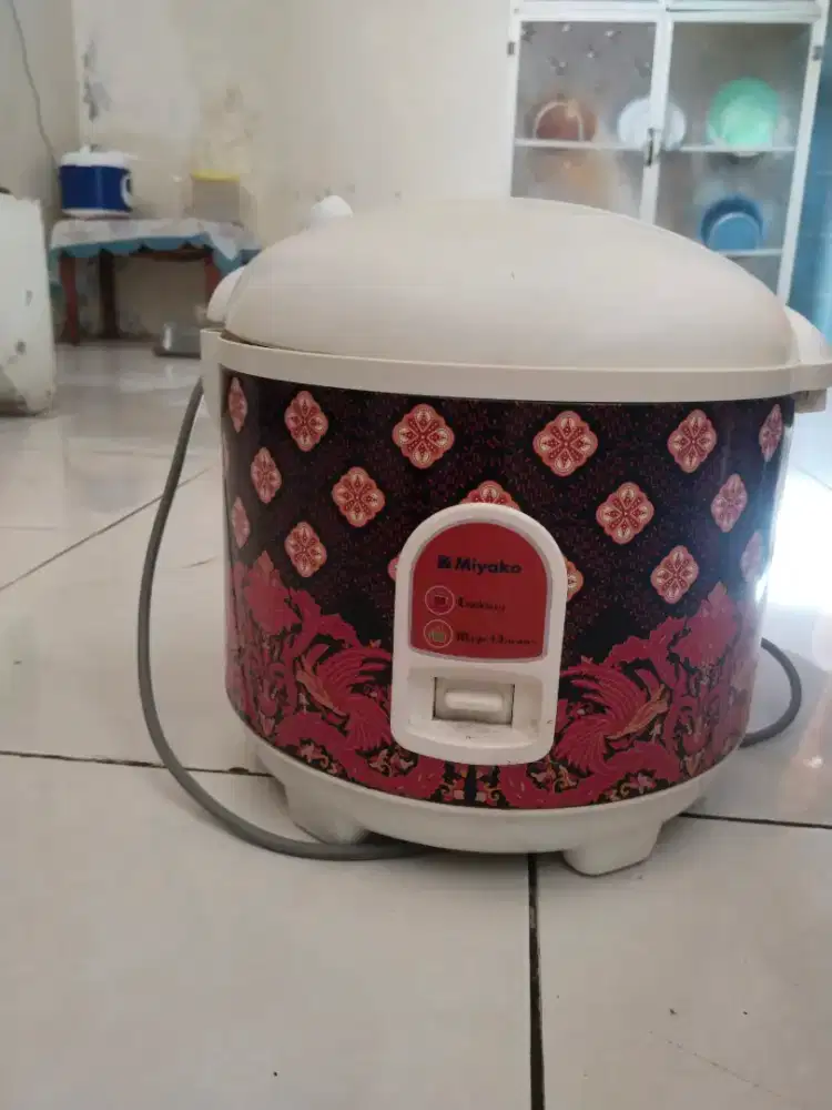 Di jual mejikom masih berfungsi