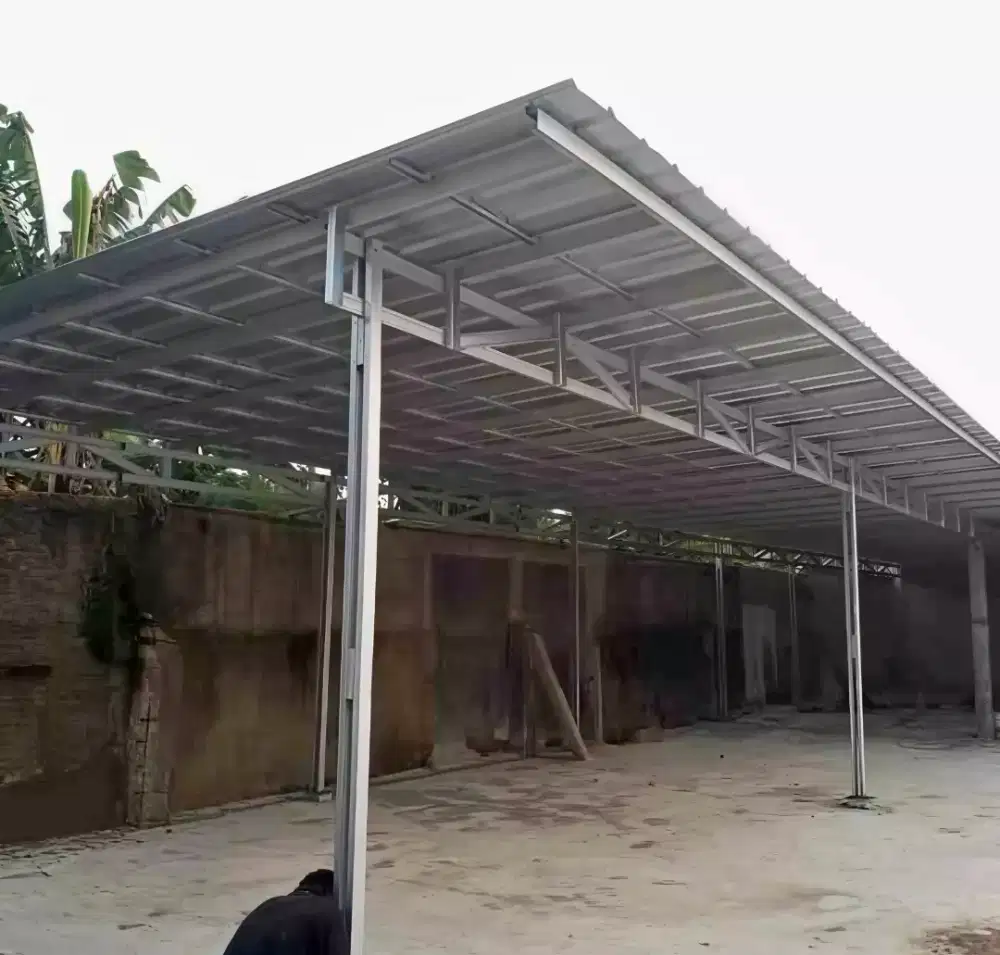 Pasang kanopi baja ringan
