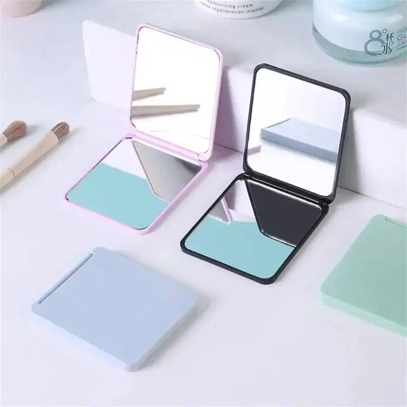 Cermin Mini Portable Persegi Pocket Mirror Kaca Rias Saku HL220