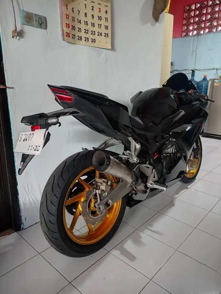 Cbr 250rr komplit