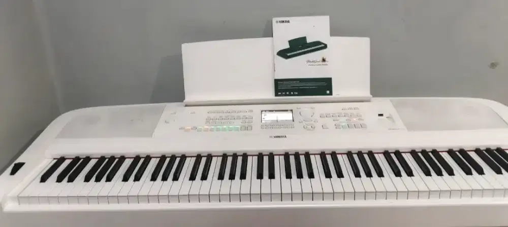 6 bulan pakai Digital Piano Yamaha DGX-670 gress mulus