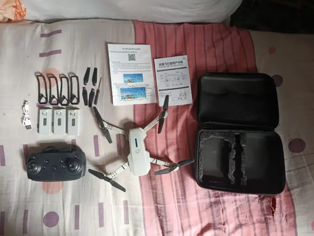 Drone e88 pro (3 baterai)