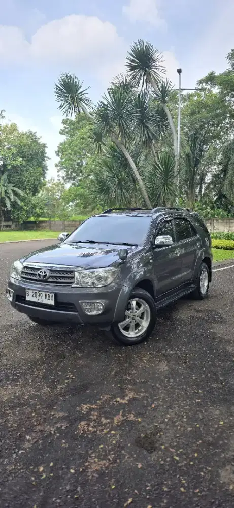 Fortuner G manual 2009