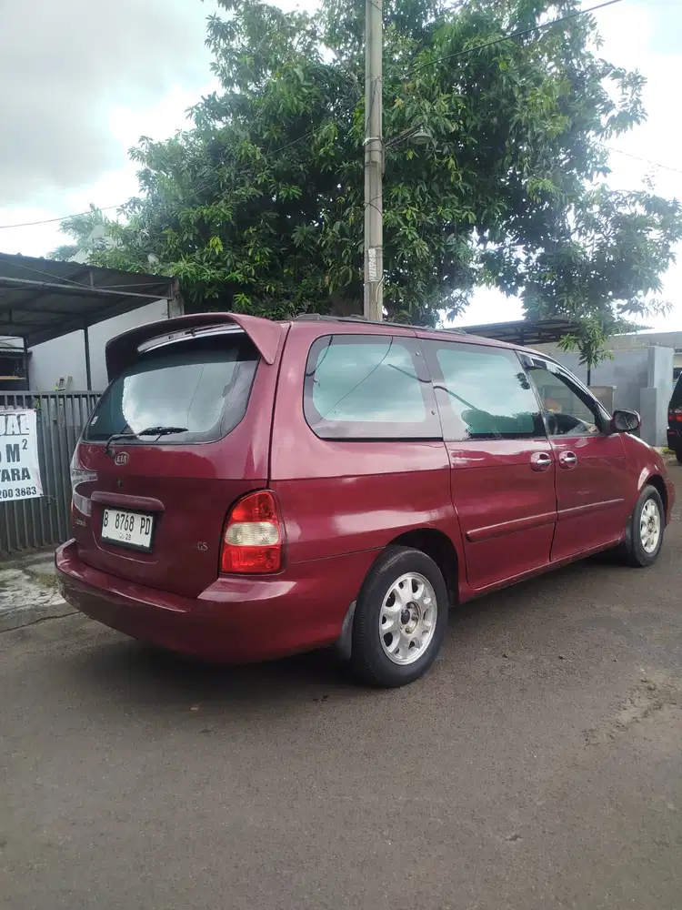 Kia Carnival 2000 Bensin