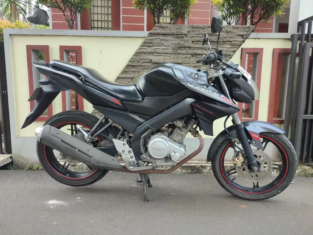 YAMAHA VIXION KS TAHUN 2014 GANTENG