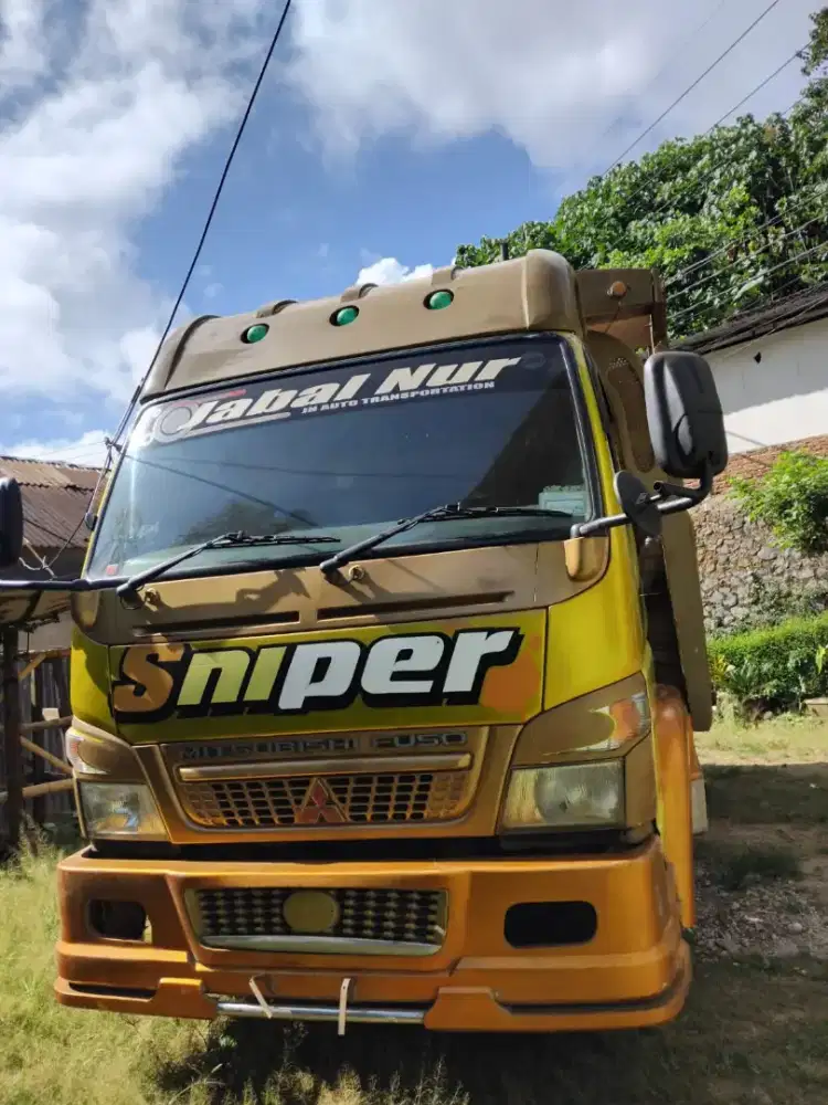 Truk Mitsubishi Tipe DS FE74