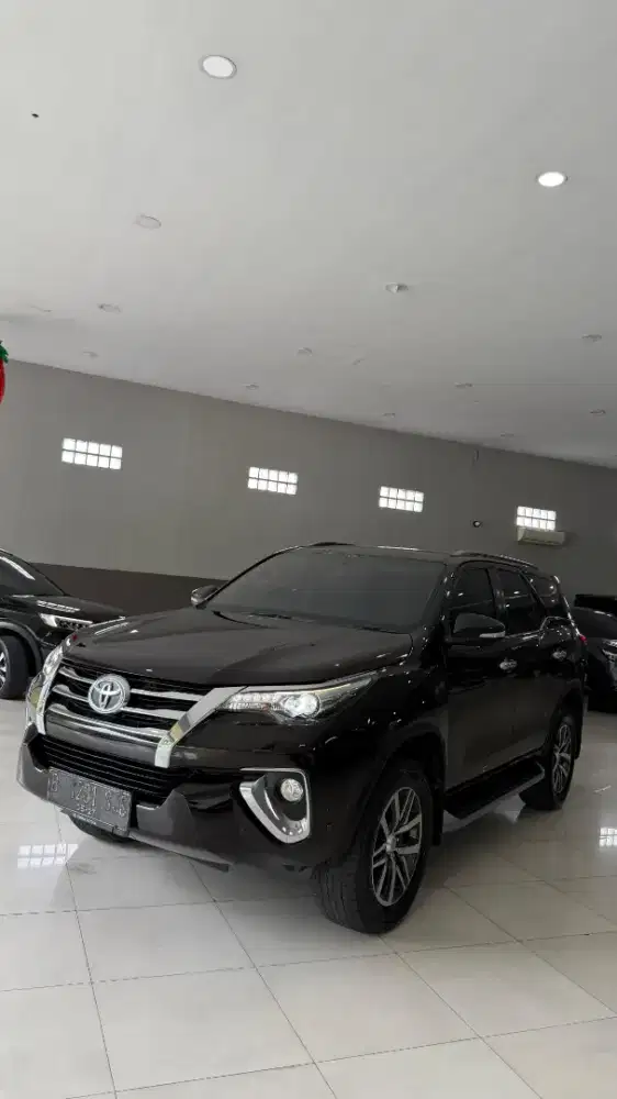 Fortuner VRZ Matic 2017 Pajak baru 07/2025