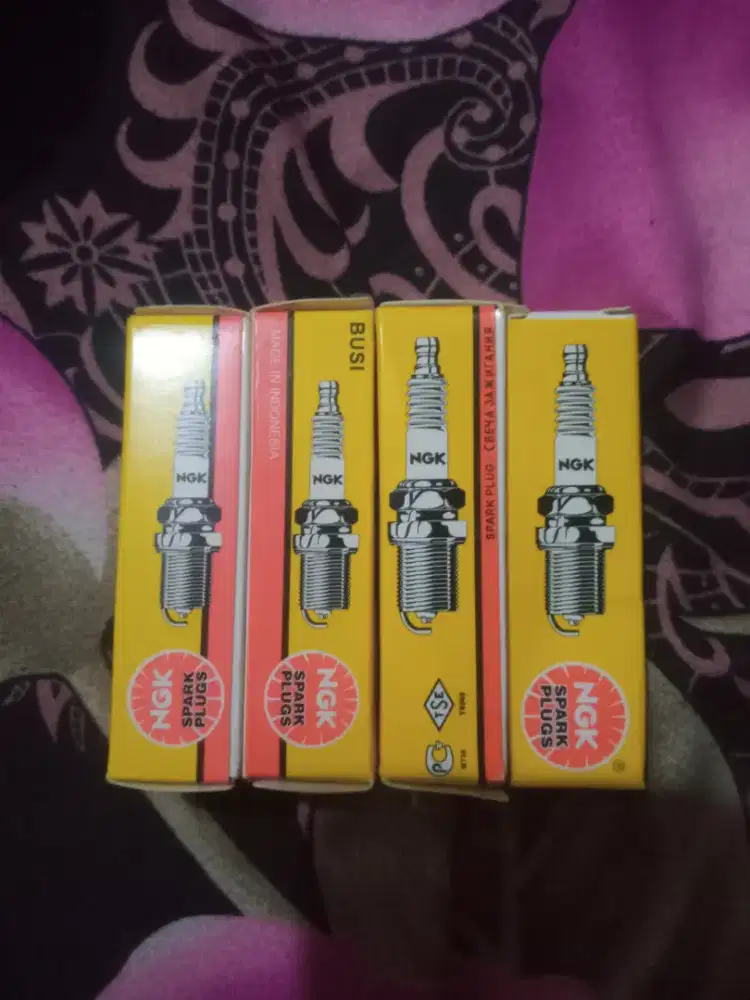 Busi NGK kondisi baru