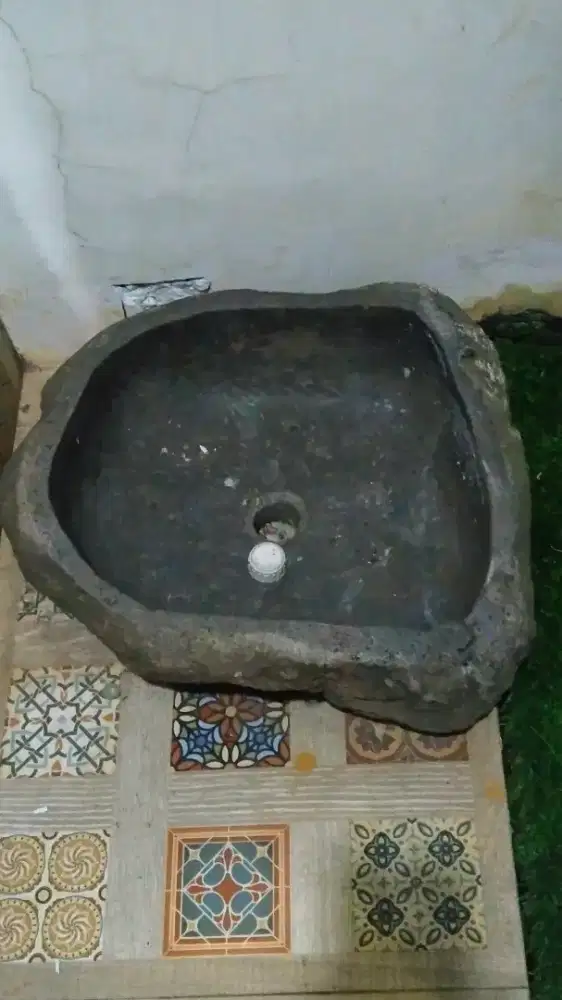 Wastafel batu Gunung Merapi