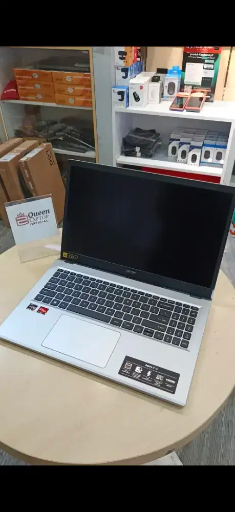 Laptop Acer Aspire 3 Slim A315AMDRyzen 5 7520U 16GB DDR5 1TBSSD15Touch