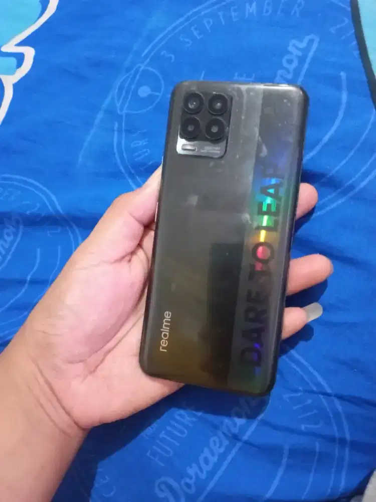(tt & mahar) realme 8 pro (8/128)