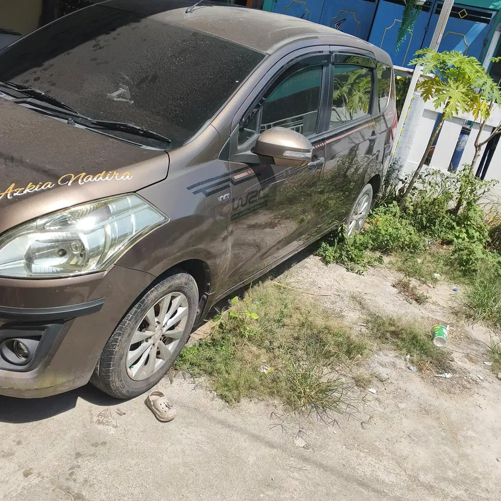 Suzuki Ertiga 2012 Bensin