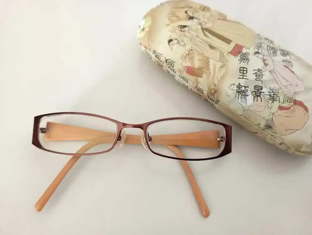 Frame Bingkai Kacamata Wanita Trendi