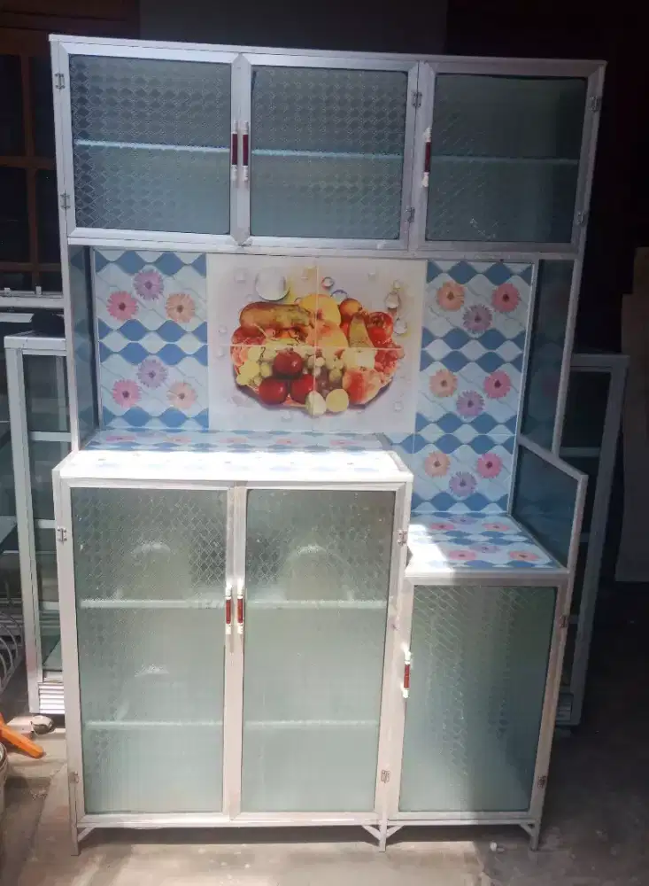 Rak piring 3 pintu mulus