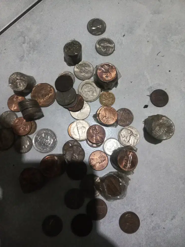 Uang koin dari berbagai Dunia (1jt)