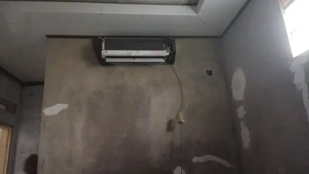 SERVICE AC, PASANG/BONGKAR AC. MESIN CUCI. KULKAS. DLL