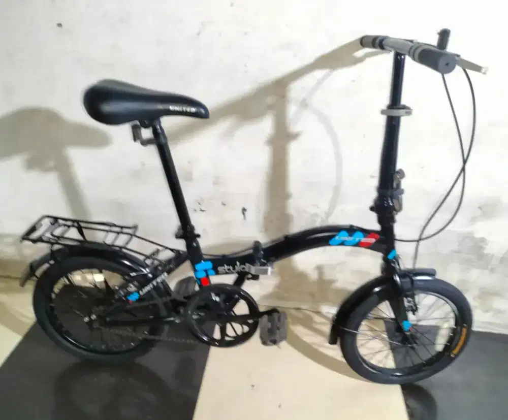 Sepeda lipat ukuran 16 united kondisi normal