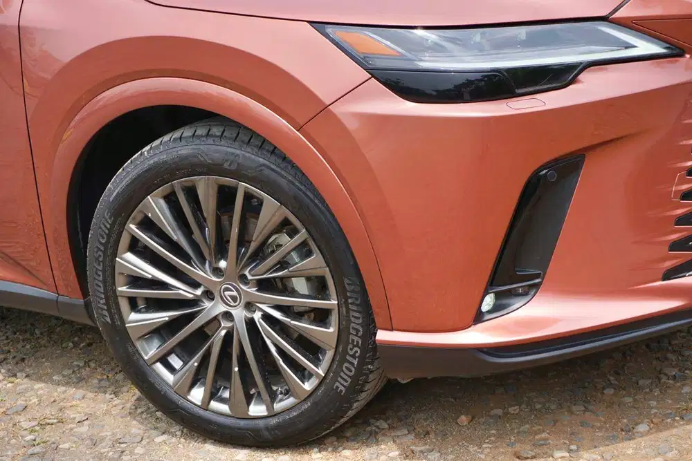 (LOW ODO) Lexus RX350h Hybrid Facelift Luxury A25A-FXS 2023