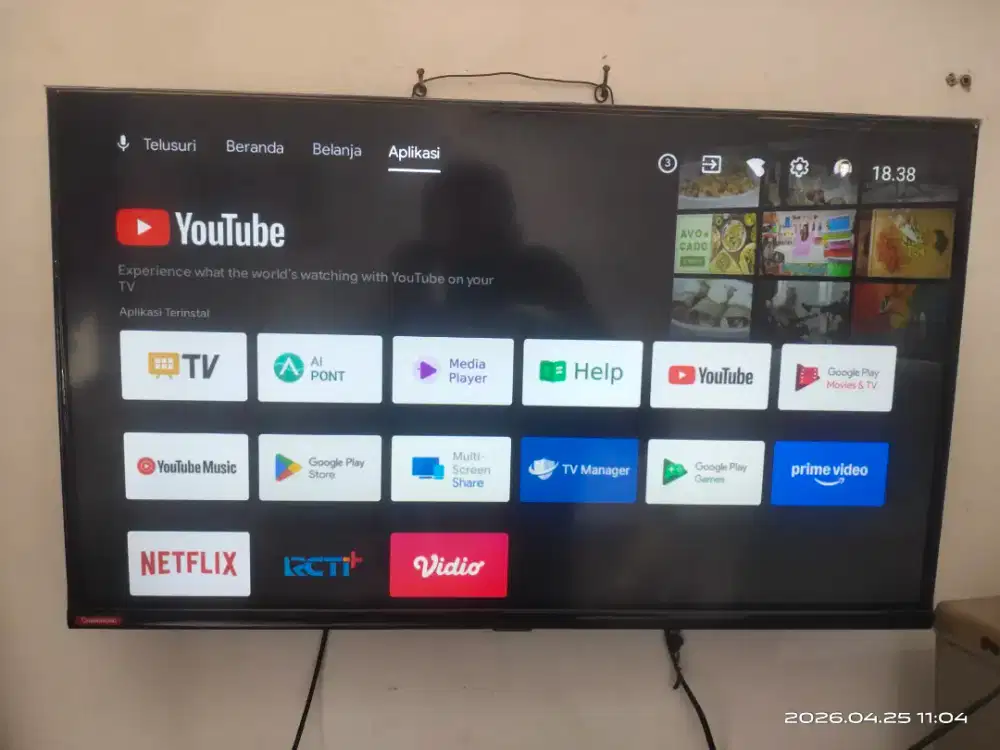 Dijual TV changhong android/ smart tv 32 inc sama kulkas merk LG