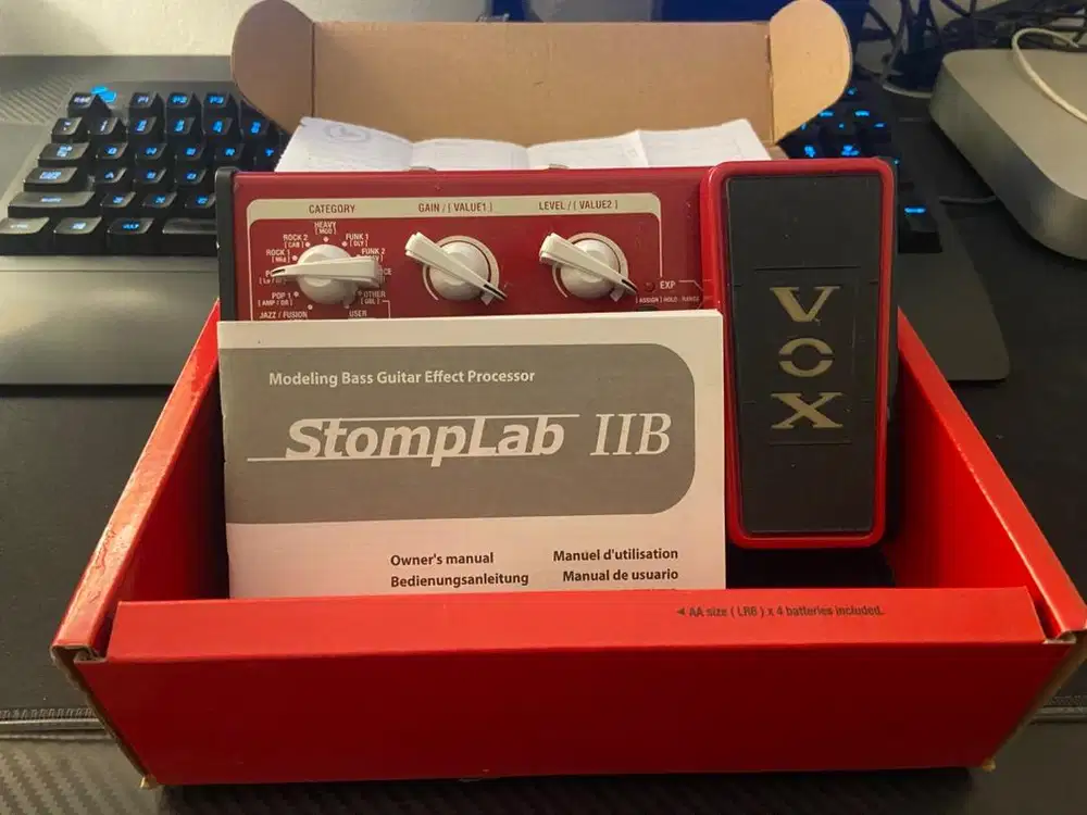 VOX Stomplab 2B - Multi Effects Pedal
