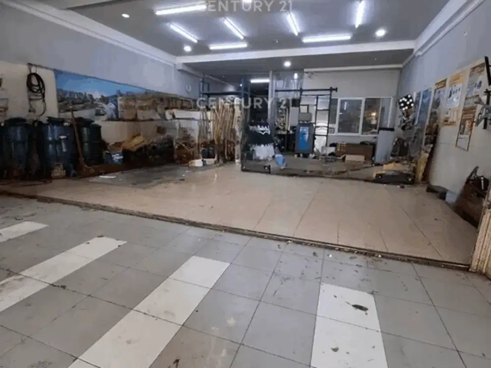 Disewa Cepat Ruko Lokasi Strategis 3 Lantai Harapan Indah