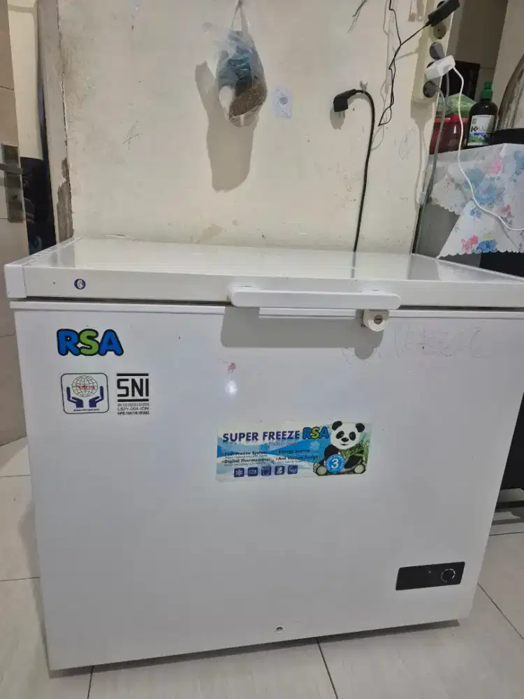 Freezer jual murah aja