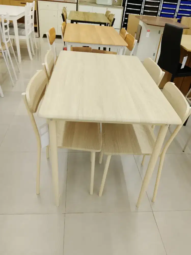 Meja makan pamira set