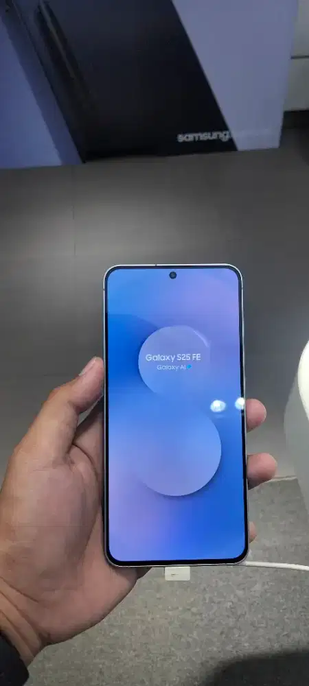 SAMSUNG GALAXY S25 FE