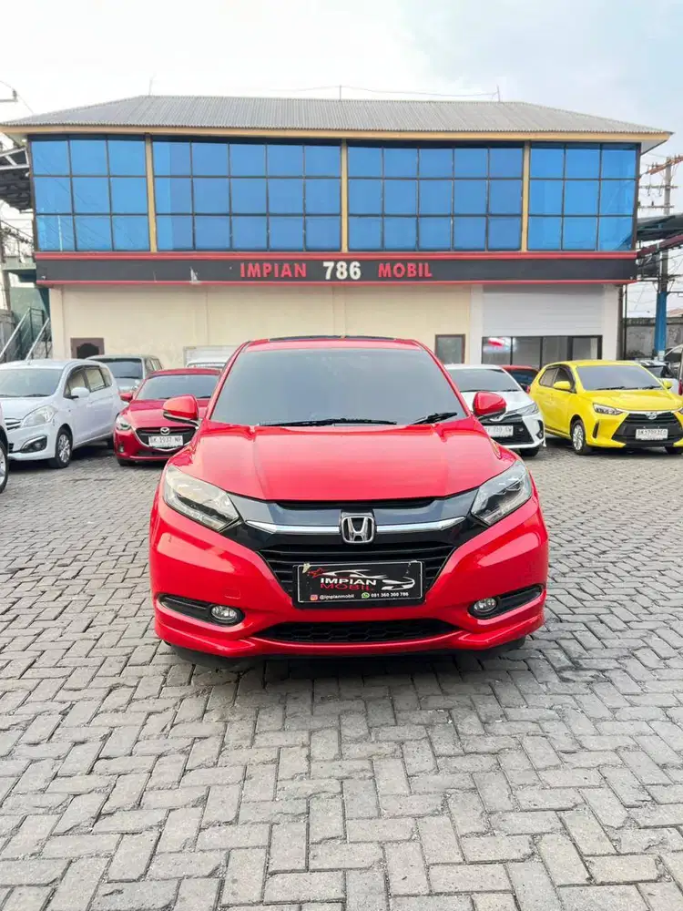 Honda HRV 1.8 Prestige A/T Merah 2017 CX3 touring xtrail kona chr hv