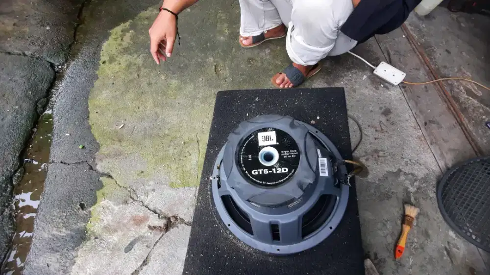 Subwofer jbl gt 5 12in