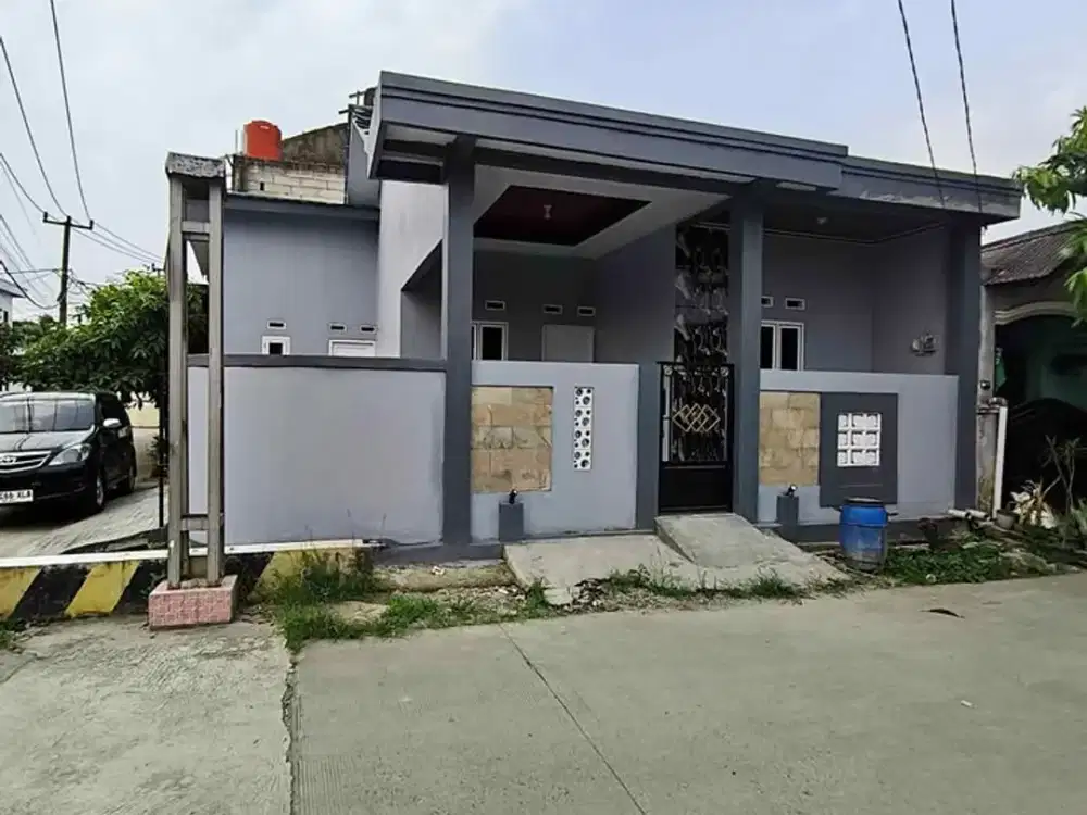 Dijual Luas 97 Meter, 3 Kamar Tidur Row Jalan Lebar