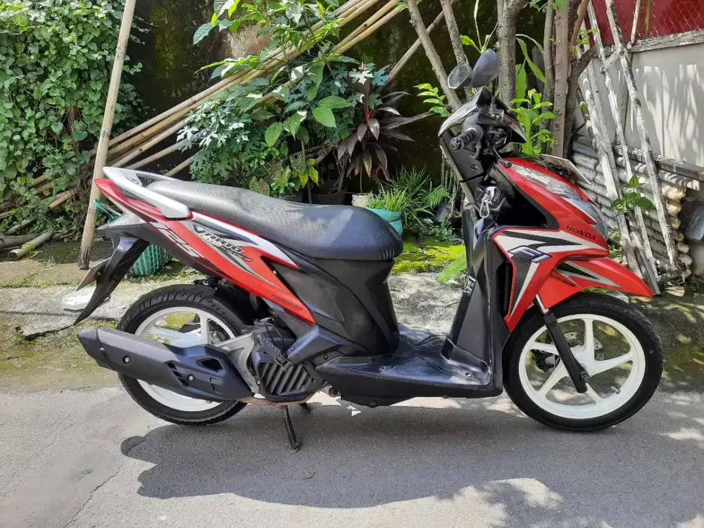 Vario 125 KZR 2014 ISS
