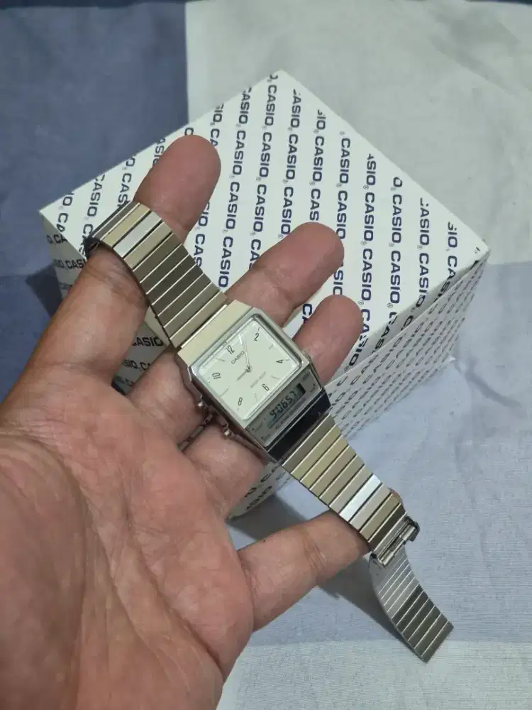 Casio AQ 800 Silver Ori