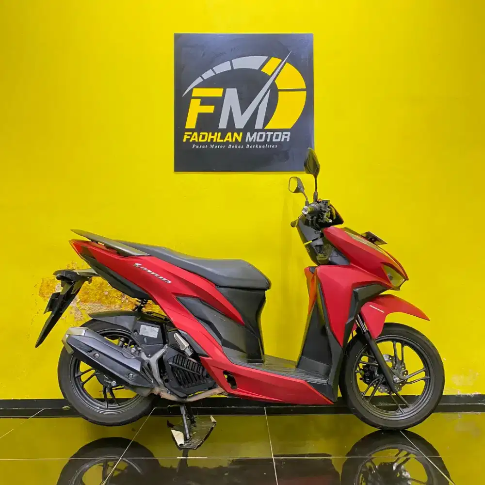 Honda Vario 150 2018 warna merah plat Depok