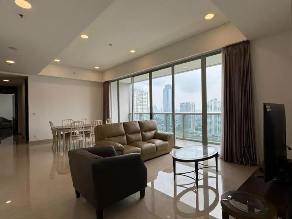 Disewakan Apartemen Anandamaya 3 Br Luas 267 M2 Strategis Unit, Karet Jakarta Selatan