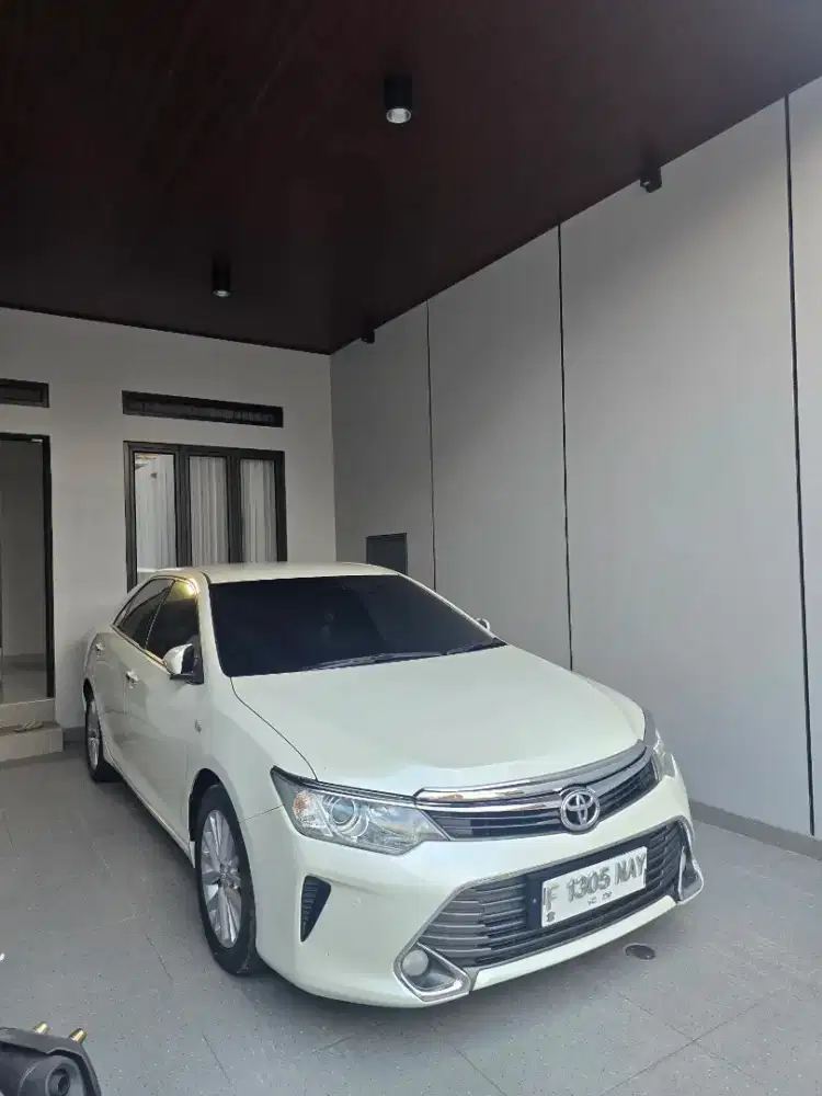 Camry V AT 2015 facelift