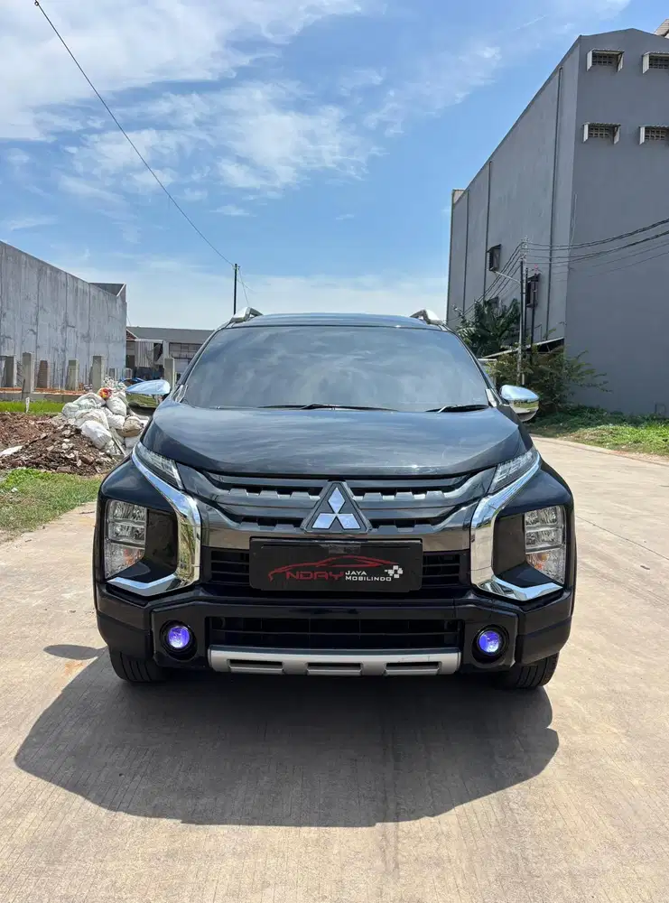 Mitsubishi Xpander 1.5 Cross Premium 2021 Automatic ( Hitam Metalik )
