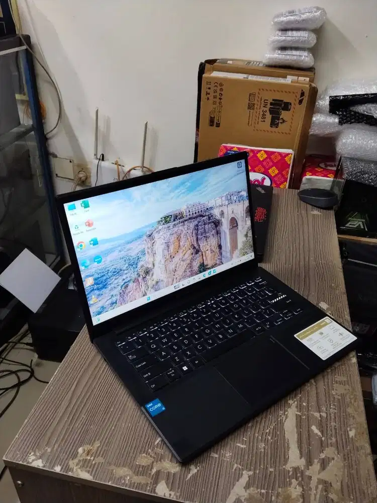 Asus Vivobook GO 14 E1404GA i3 N305 RAM 8GB SSD 256GB NVMe