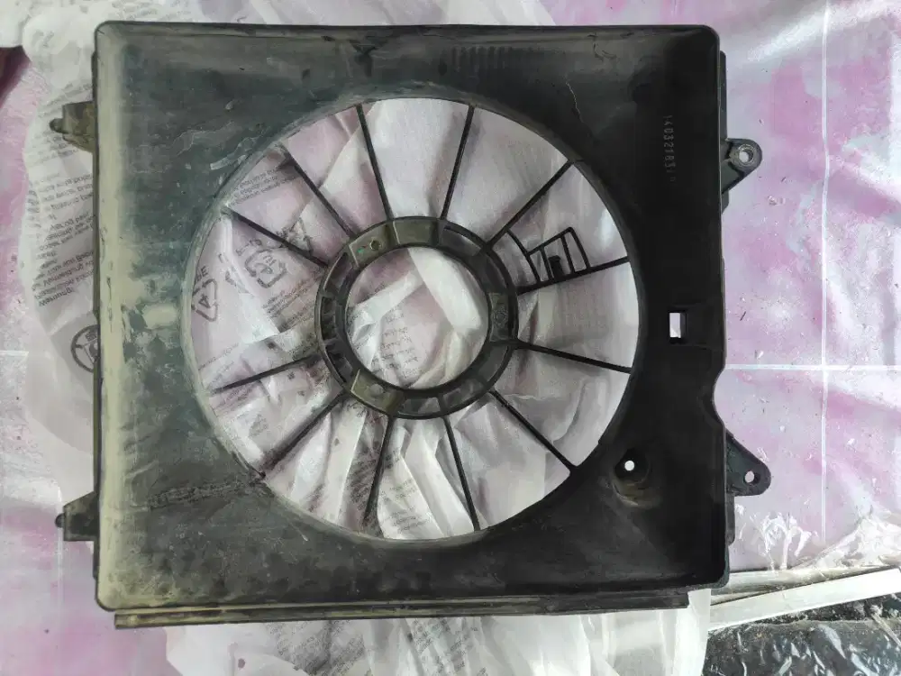 Stiroud fan radiator crv 2.0 tahun 2012