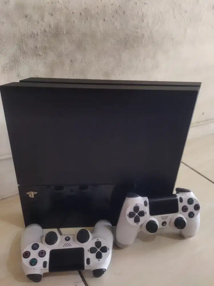 PS4 Fat 500 GB/HEN 11