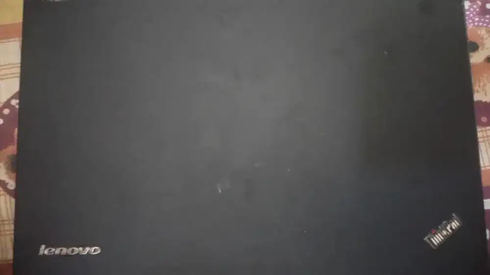 Laptop Lenovo ThinkPad X220i Core i3 - Windows 7 Original Bekas