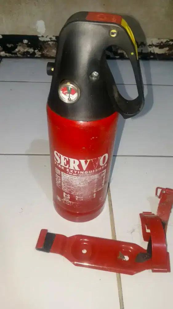 APAR (Alat Pemadam Api Ringan) merek Servvo