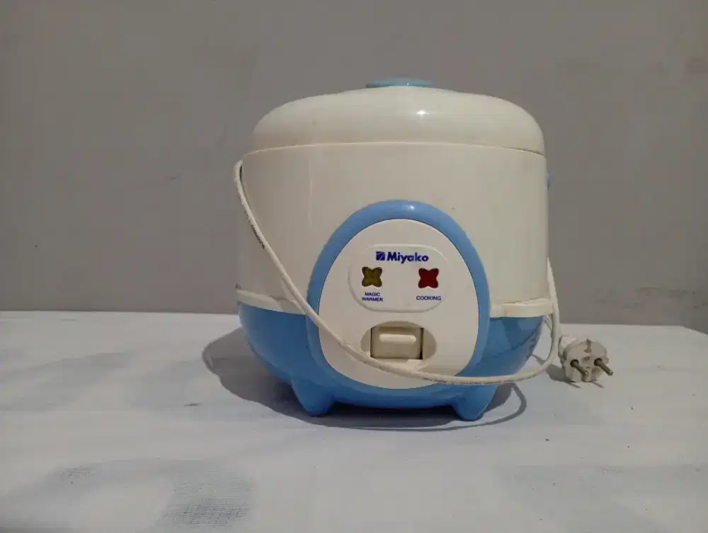 Rice Cooker Miyako