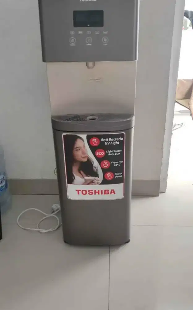 Dispenser toshiba