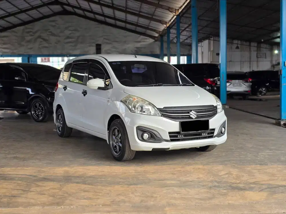 (TDP 15 JUTA) Suzuki Ertiga GL Manual 2017