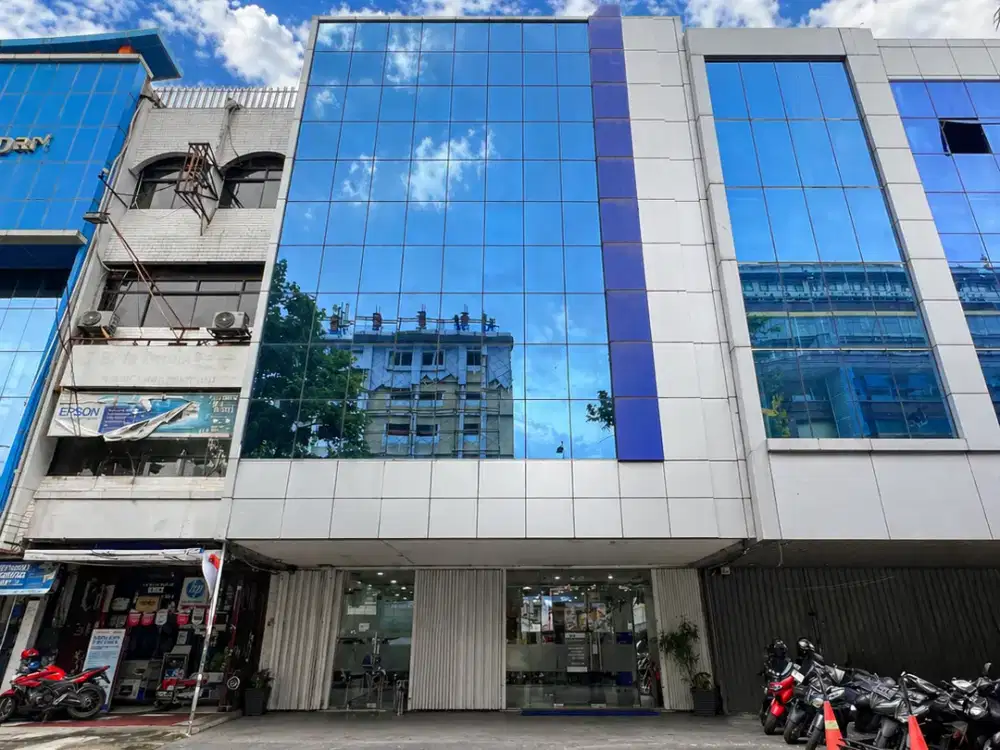 Prime Building Kebayoran Baru – Ex Bank, Lokasi Utama Dekat MRT, Akses Ganda!
